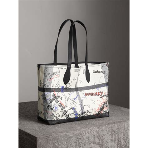 burberry tote doodle